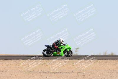 media/Nov-17-2024-CVMA (Sun) [[1fec520723]]/Race 11-Amateur Supersport Open/